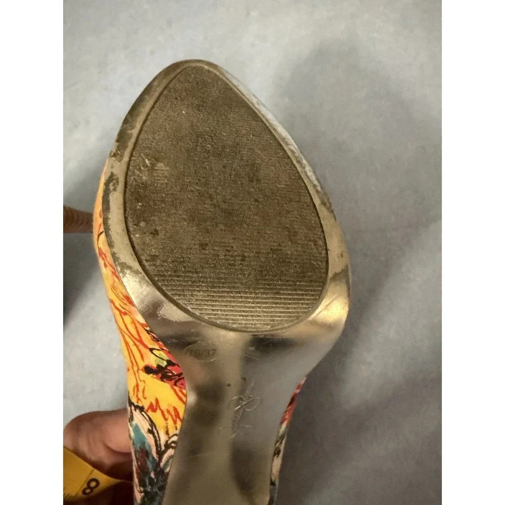 Women's Jessica Simpson High Heel Size 7 Stiletto 5